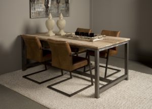 Chester Eetkamertafel Oud Teak Staal 160cm