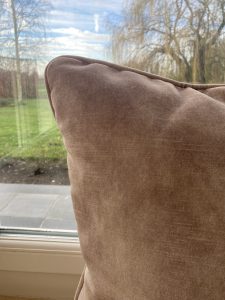 Kussen Velvet Adore  Taupe 50x50cm